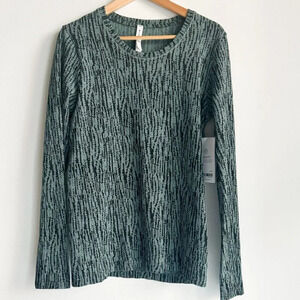 Athleta Flurry Elemental Top Long Sleeve Minst Green/ Black L